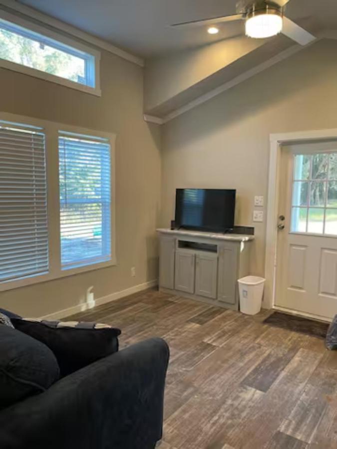 Charming Tiny Home! Close To Oxford, Sardis Lake, Safari Animal Zoo מראה חיצוני תמונה