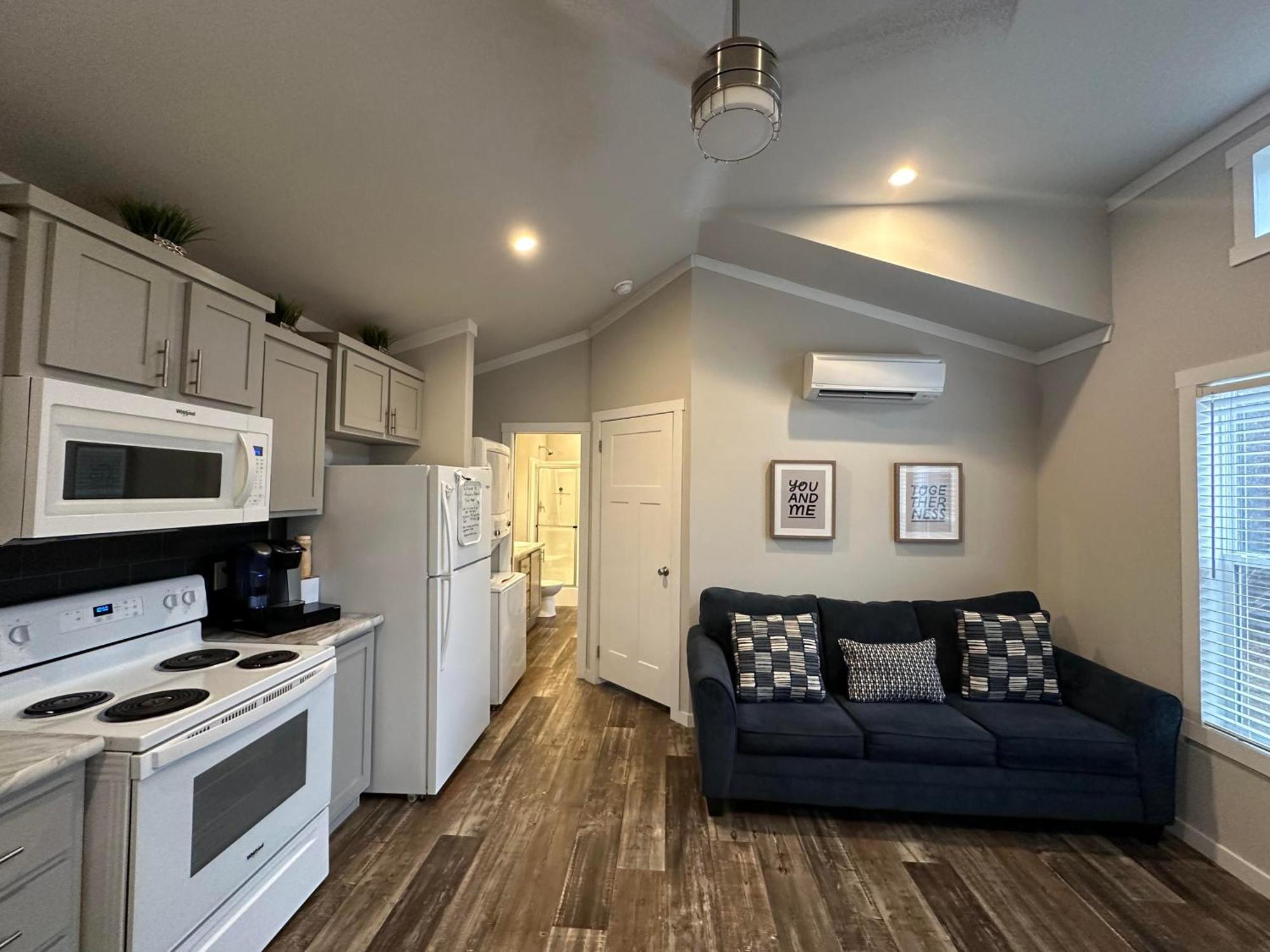 Charming Tiny Home! Close To Oxford, Sardis Lake, Safari Animal Zoo מראה חיצוני תמונה